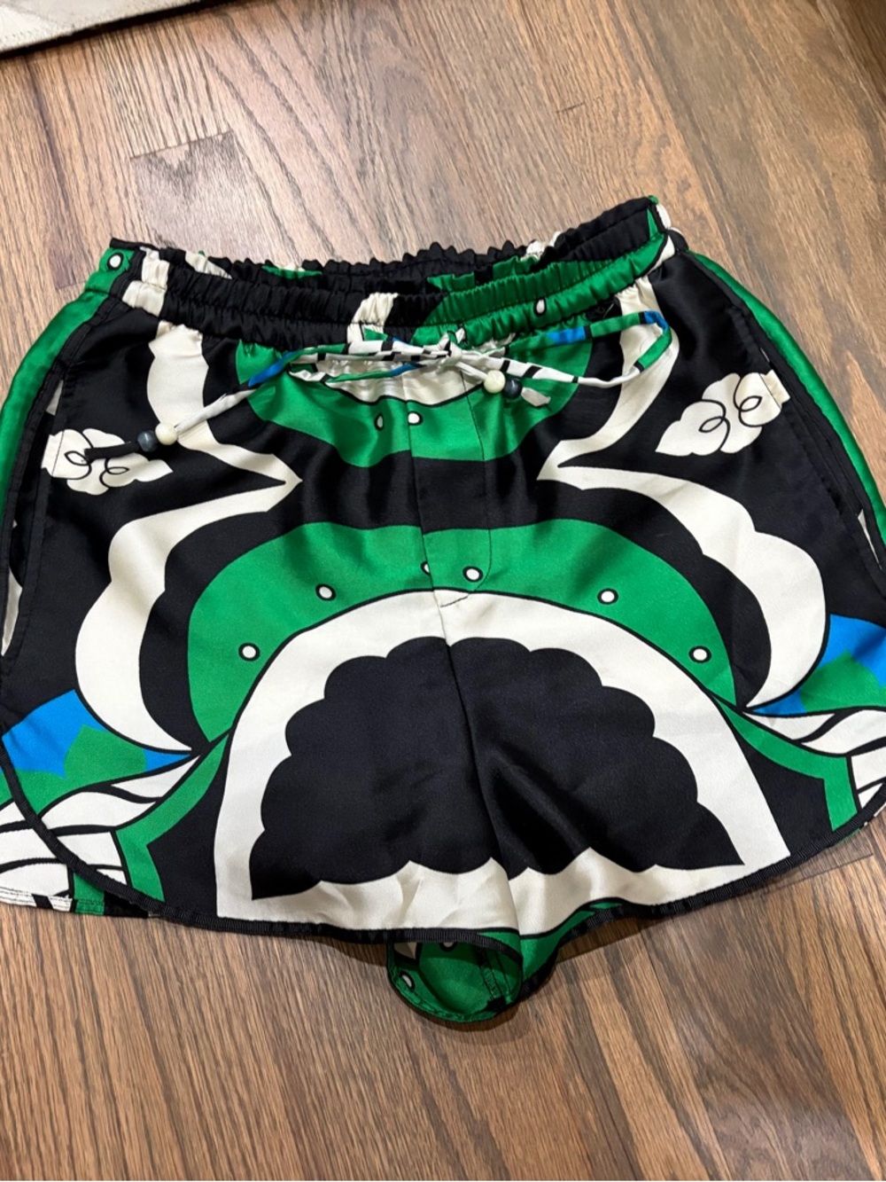 Zara Black Green White Patterned Athletic Shorts